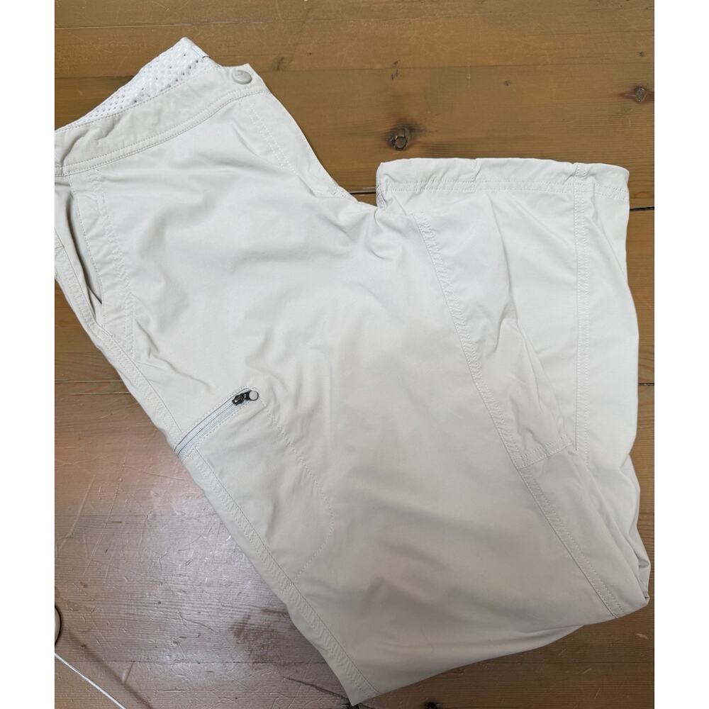 L.L. Bean Womens Size 14 Ivory Hiking Pants 95% Nylon Super Light - Picture 2 of 9